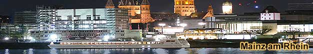 Rheinschifffahrt ab Mainz Lounge-Abendfahrt mit DJ auf einem Rheinschiff
